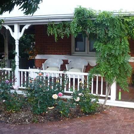 Lakeside Bed & Breakfast Perth Extérieur photo